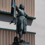 Jean d'Arc statue in front of Pacific Alliance Medical Alliance in Los Angeles